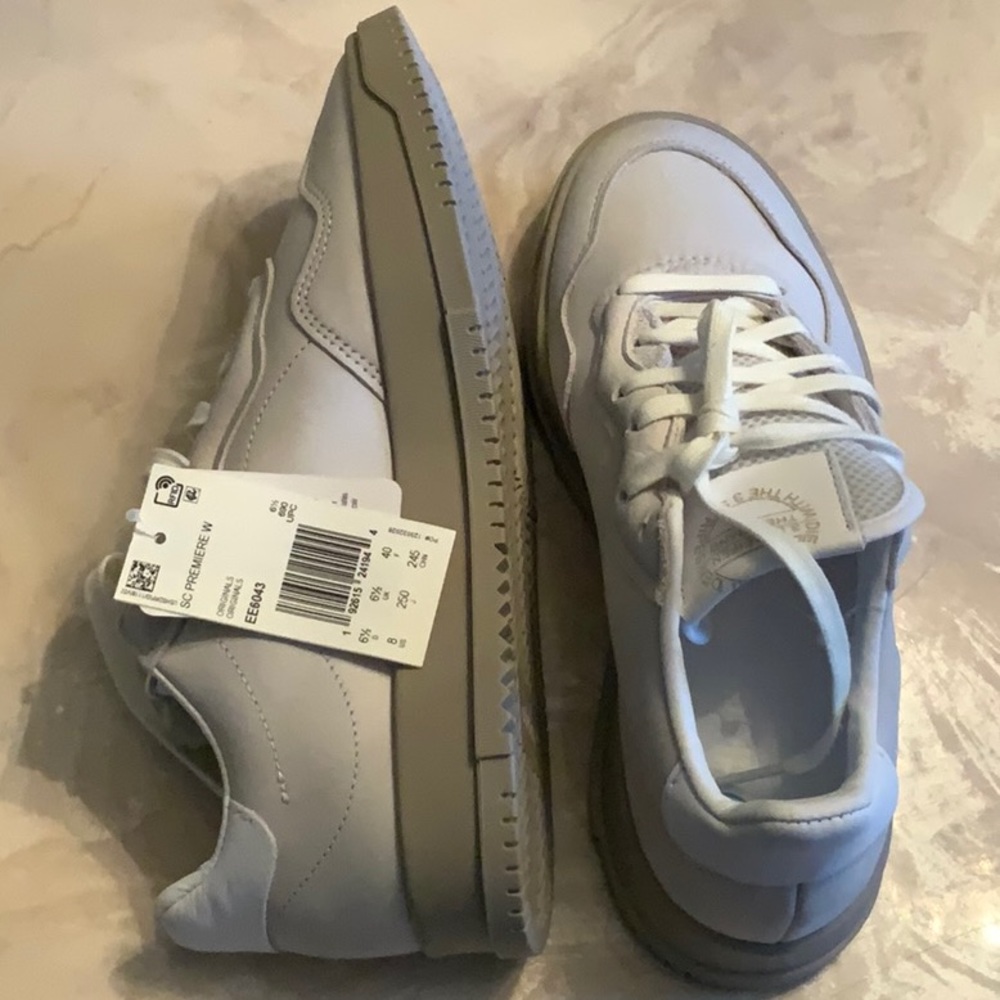 Adidas Women’s SC Premiere Sneaker Size 8 - Picture 10 of 13